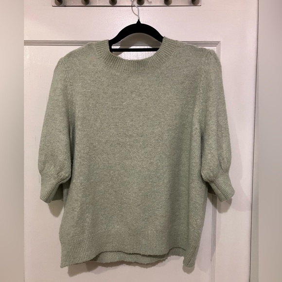 Vero Moda Sweaters - Vera Moda Light Green Sweater